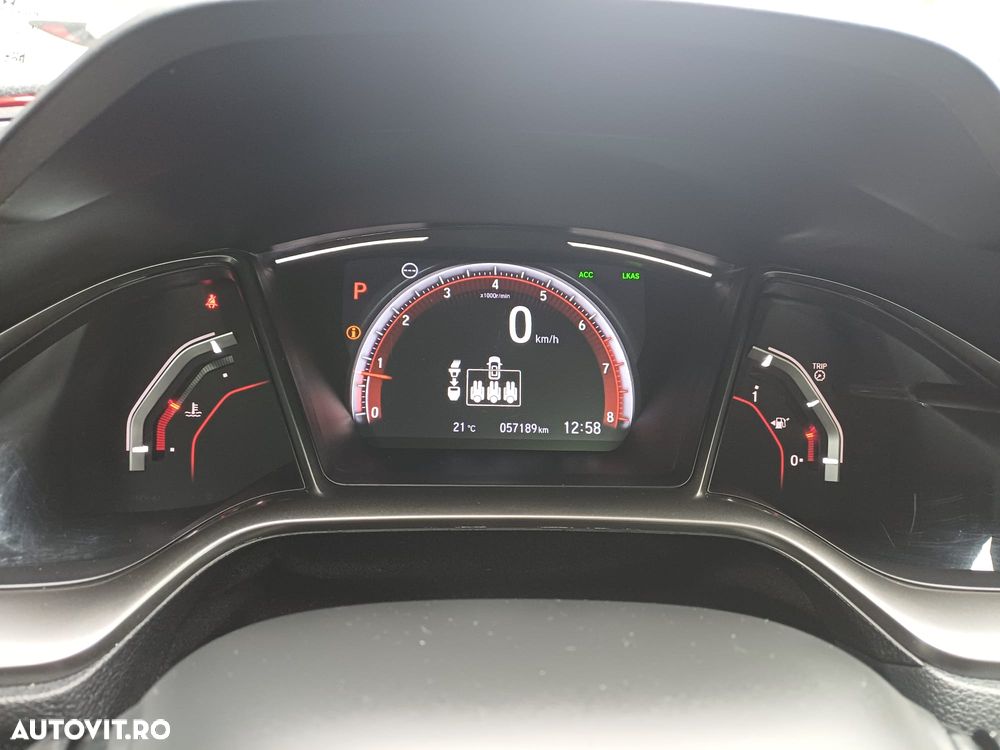 Honda Civic 1.5 VTEC Turbo CVT Sport Plus - 17