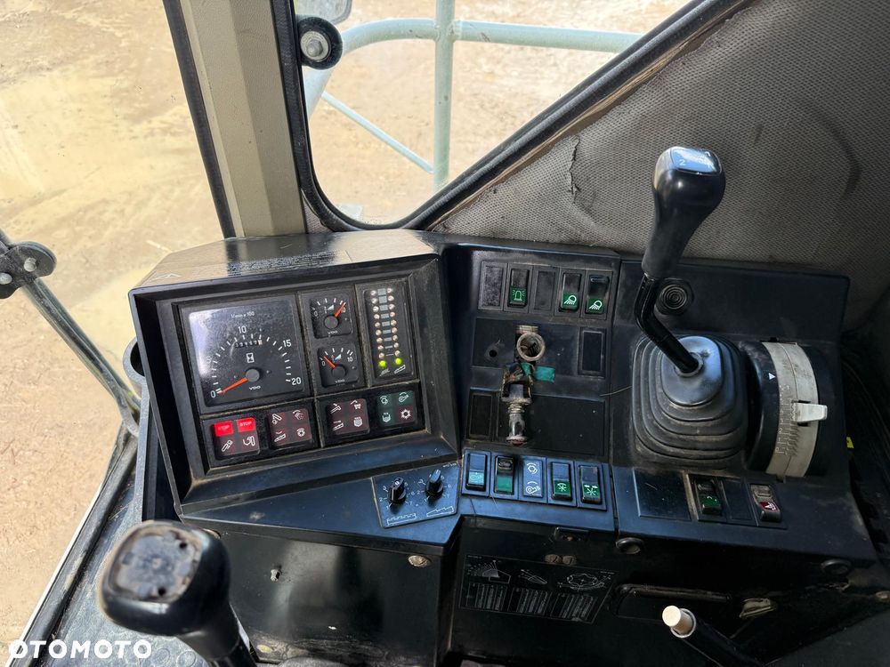 Claas Dominator 98 - 6