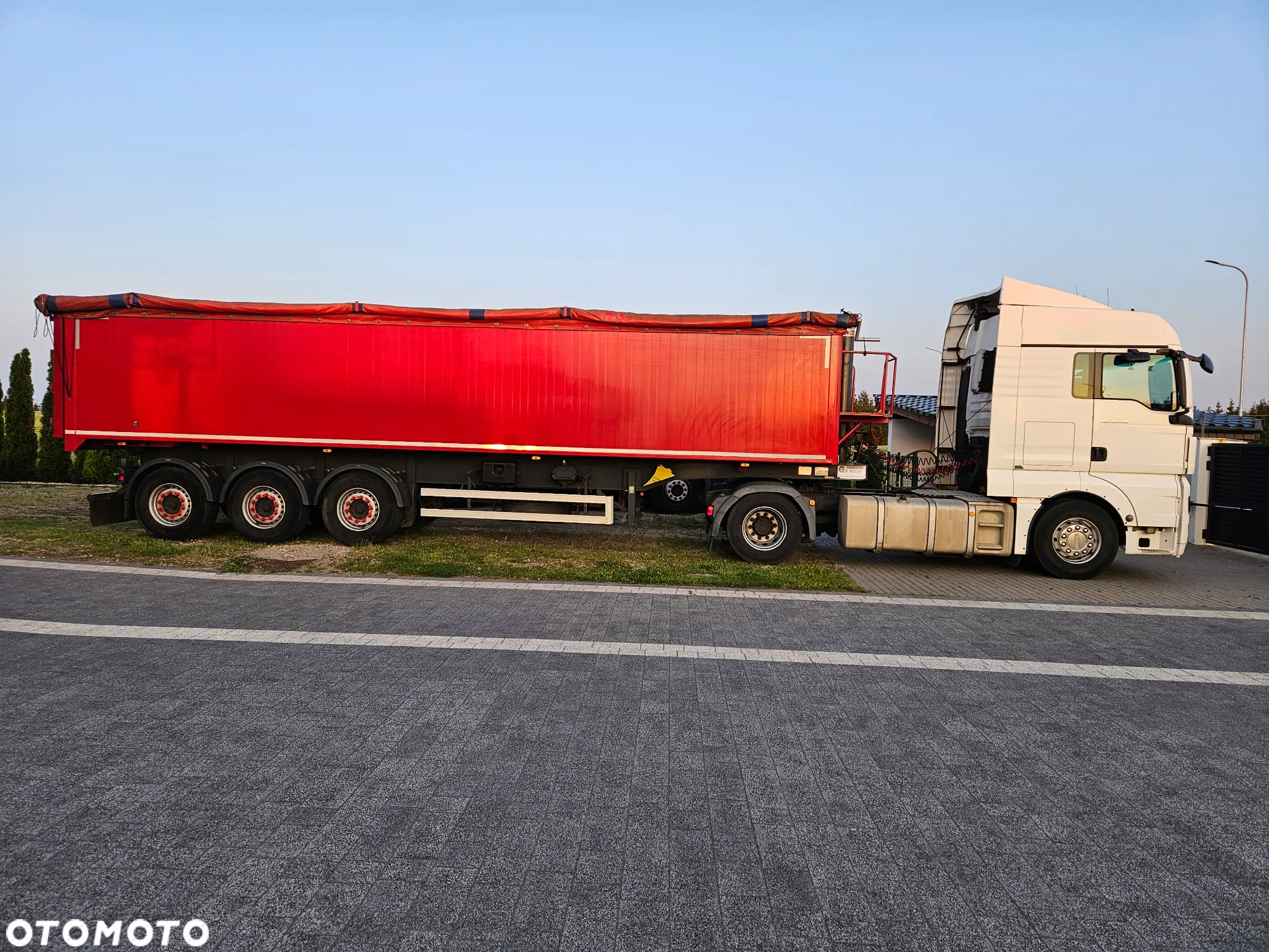 MAN TGX zestaw Gras 45m3 - 4