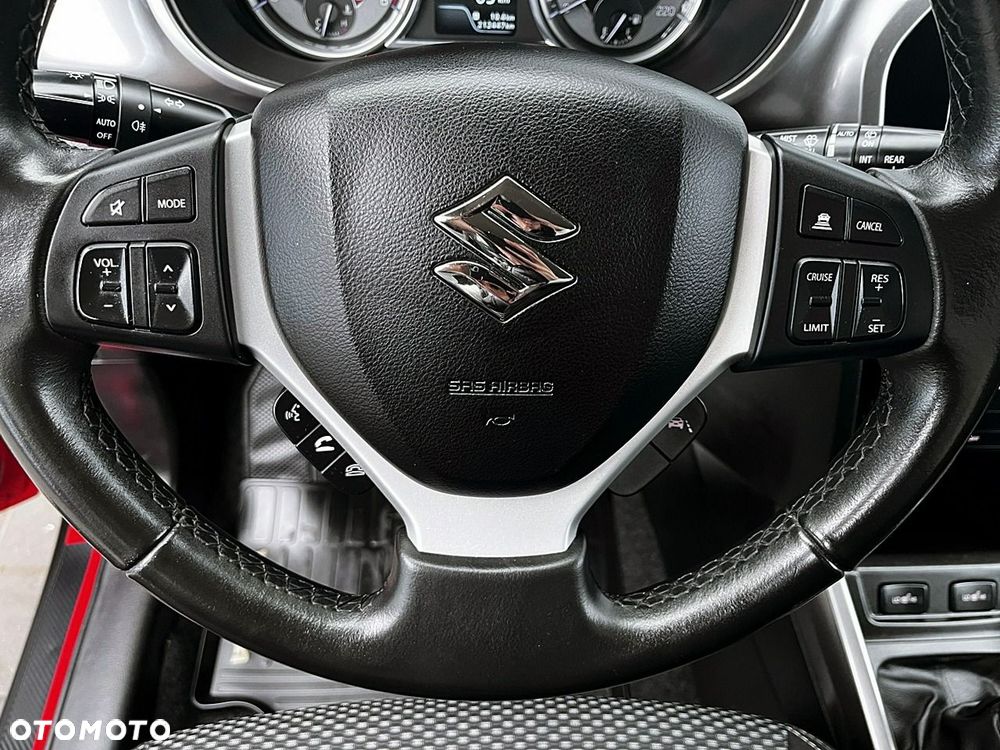 Suzuki Vitara - 20