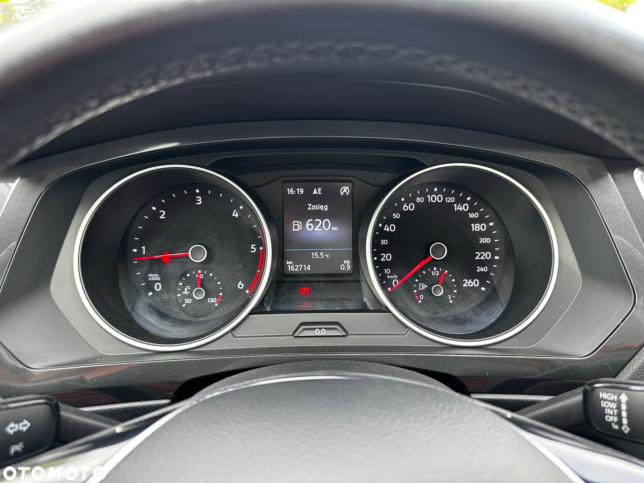Volkswagen Tiguan 2.0 TDI BMT SCR Comfortline - 29