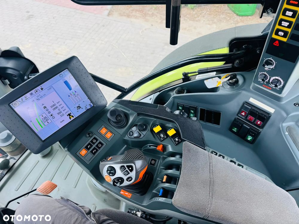 Claas Arion 650 - 8