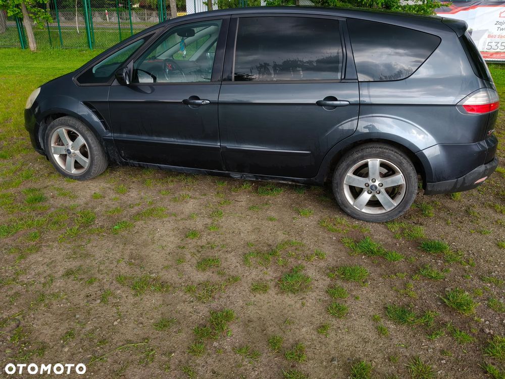 Ford S-Max - 1