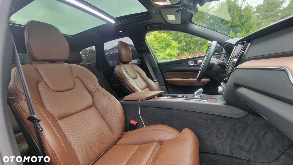 Volvo XC 60 - 23
