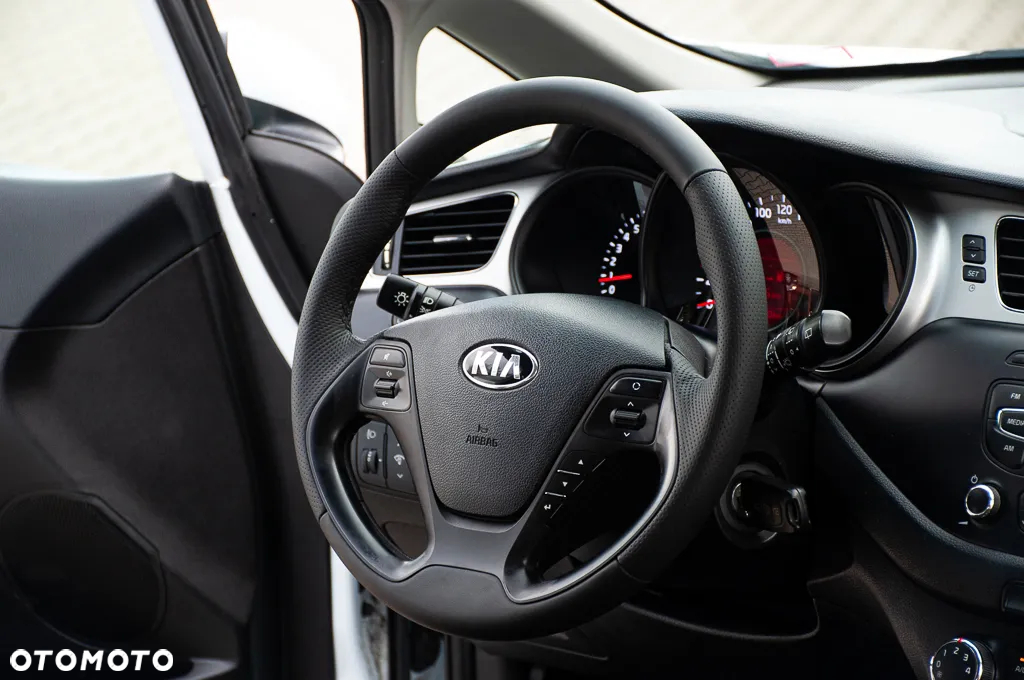 Kia Ceed 1.4 CVVT Vision - 28