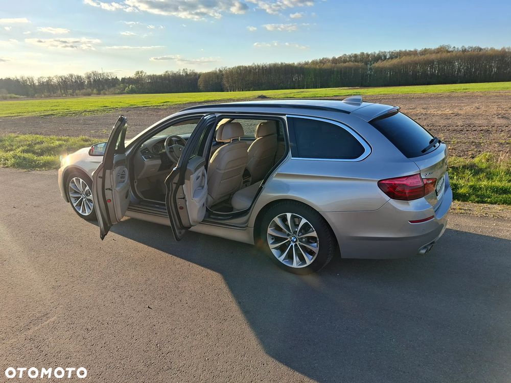 BMW Seria 5 520d xDrive - 6