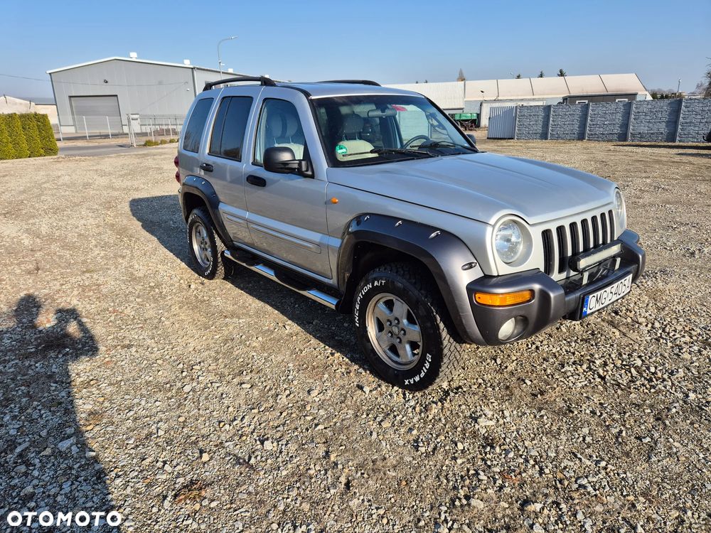 Jeep Cherokee 2.8 CRD Exclusive - 3