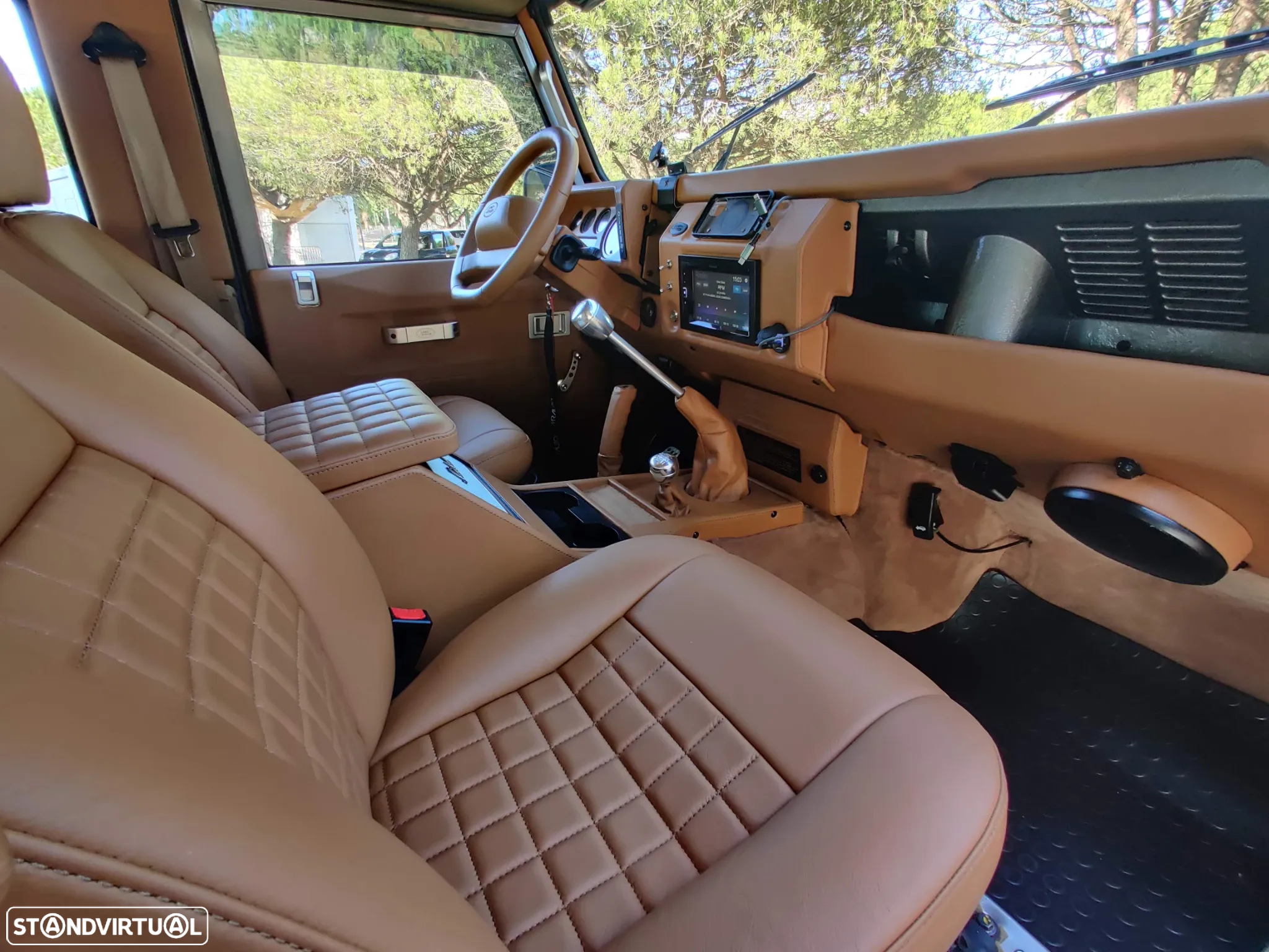 Land Rover Defender 90 2.5 TD5 Metal Top - 25