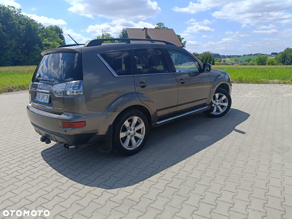 Mitsubishi Outlander 2.2 DID Instyle NAVI EU5 - 7