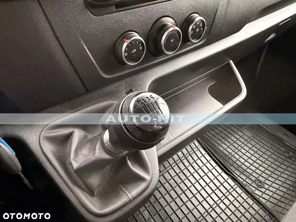 Renault Master - 26