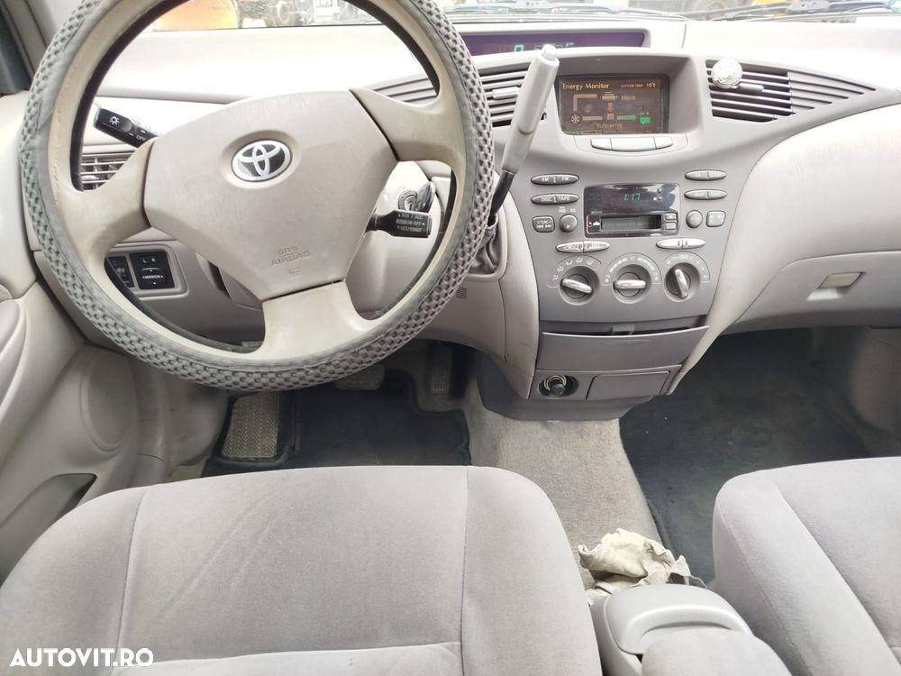 Toyota Prius - 7