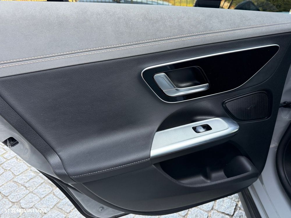 Mercedes-Benz EQE - 33