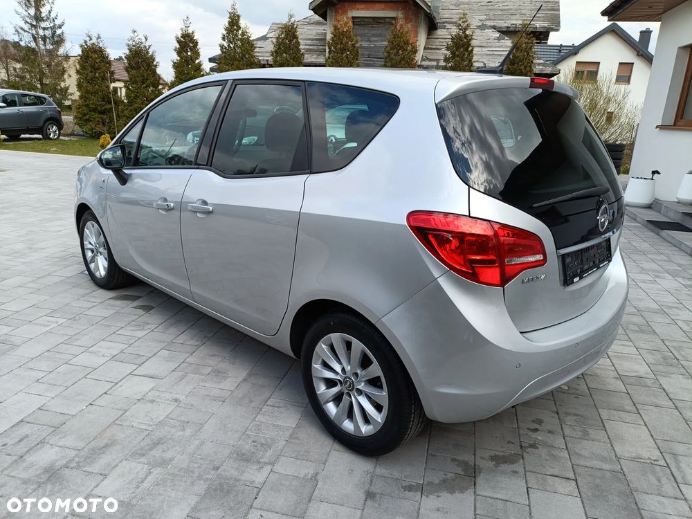 Opel Meriva - 9