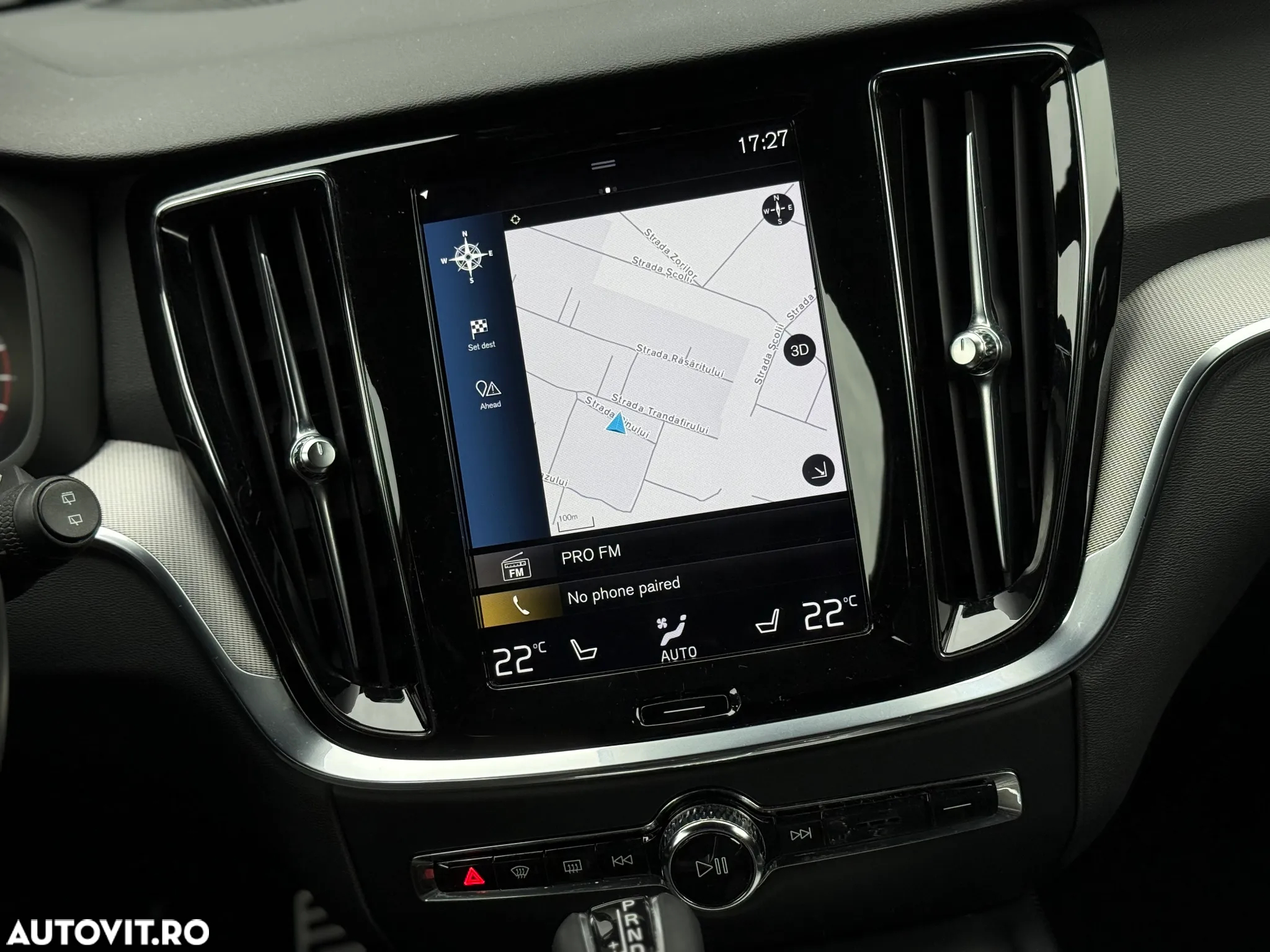 Volvo V60 T4 Geartronic R-Design - 25