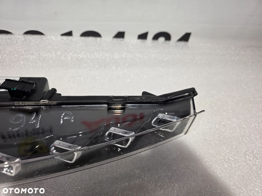 AUDI Q7 4L0 LIFT 09-14 KOMPLET LEWY + PRAWY LED DRL NR 4L0953041F / 4L0953042F NR AUKCJI KB94 - 4