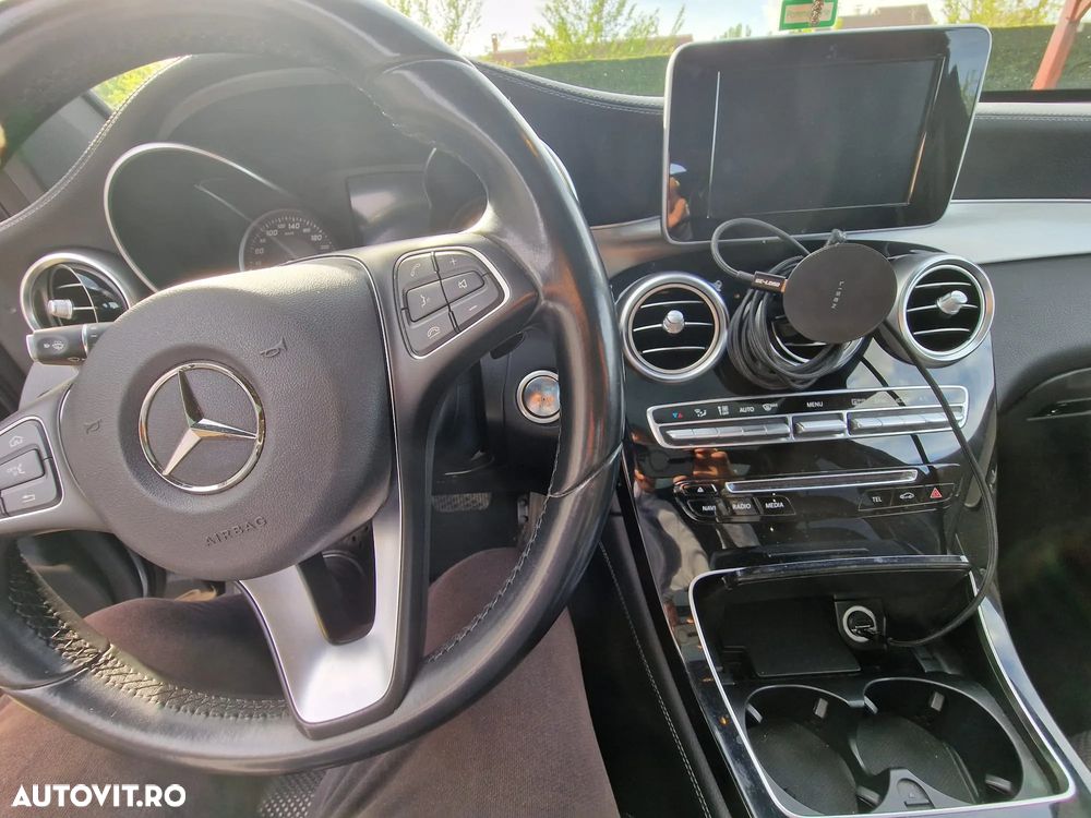 Mercedes-Benz GLC 220 d 4MATIC 9G-TRONIC - 13