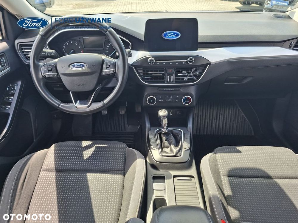 Ford Focus - 8