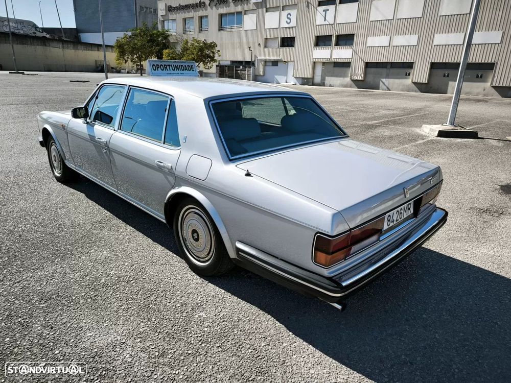 Rolls Royce Silver Spur - 4