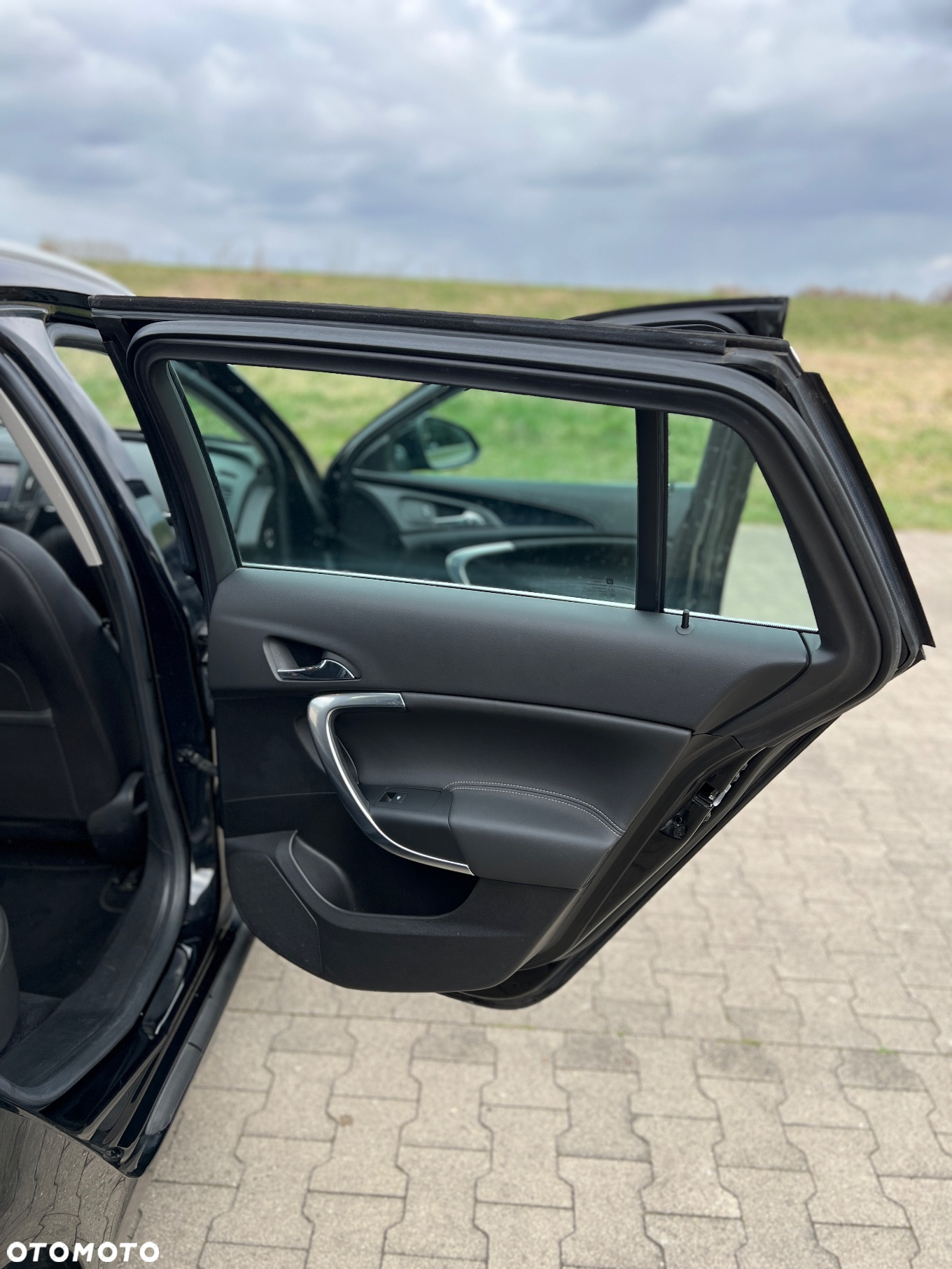 Opel Insignia 2.0 CDTI Sports Tourer ecoFLEXStart/Stop Business Edition - 10