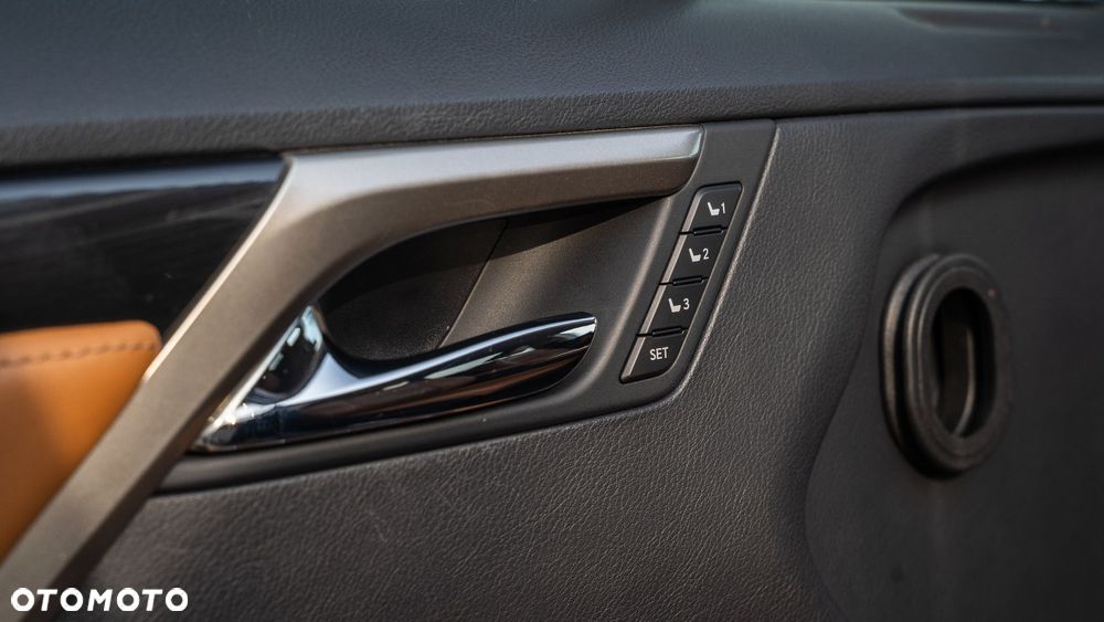 Lexus RX 300 Business Edition + - 8