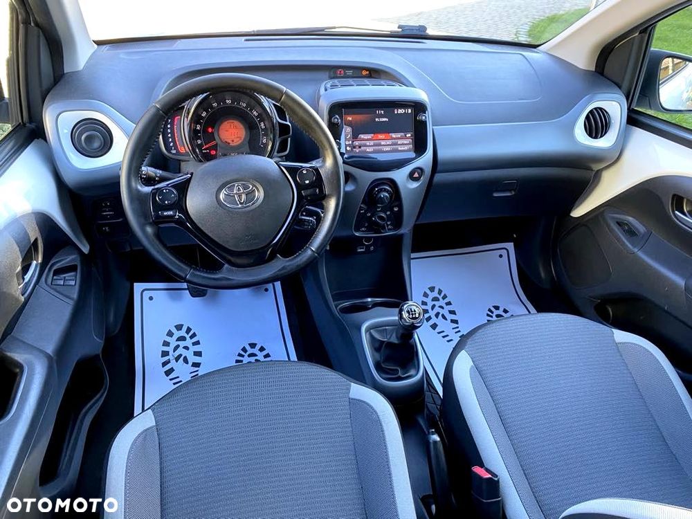 Toyota Aygo 1.0 VVT-i Color Edition - 8