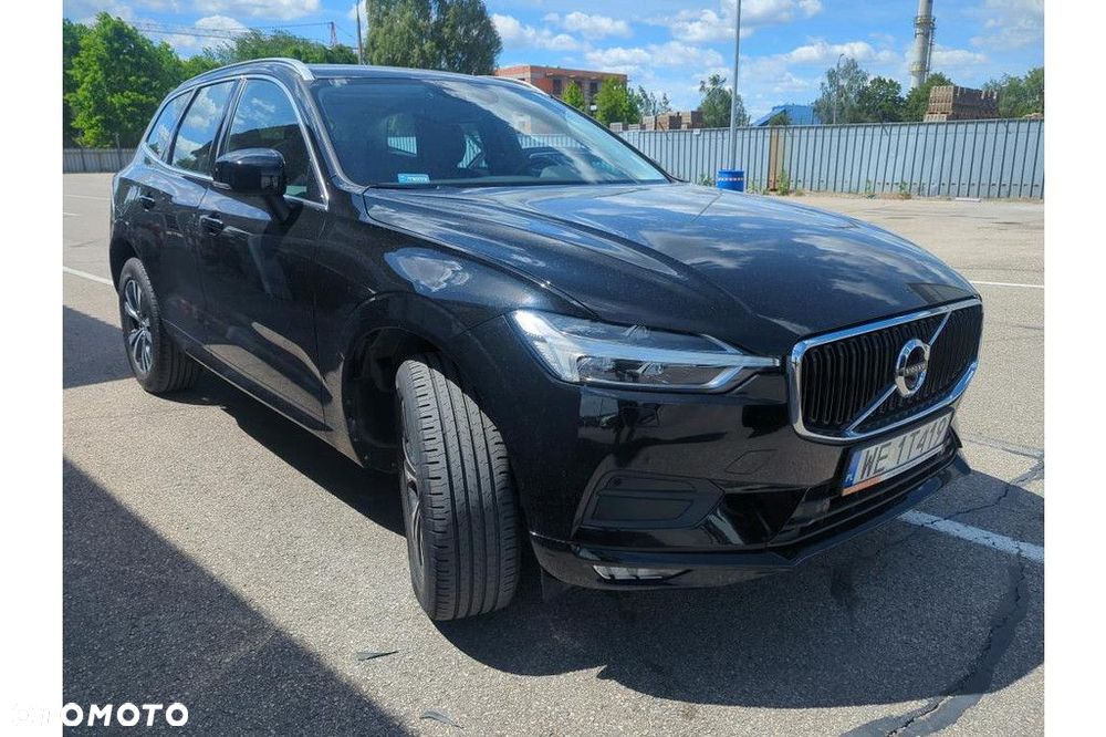 Volvo XC 60 B4 D AWD Momentum Pro - 4