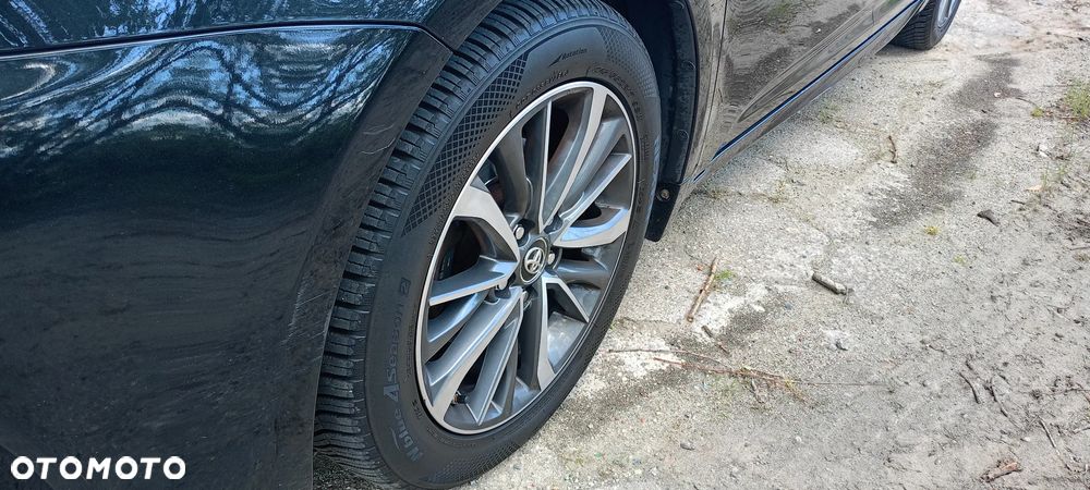 Toyota Avensis 1.8 Selection - 5