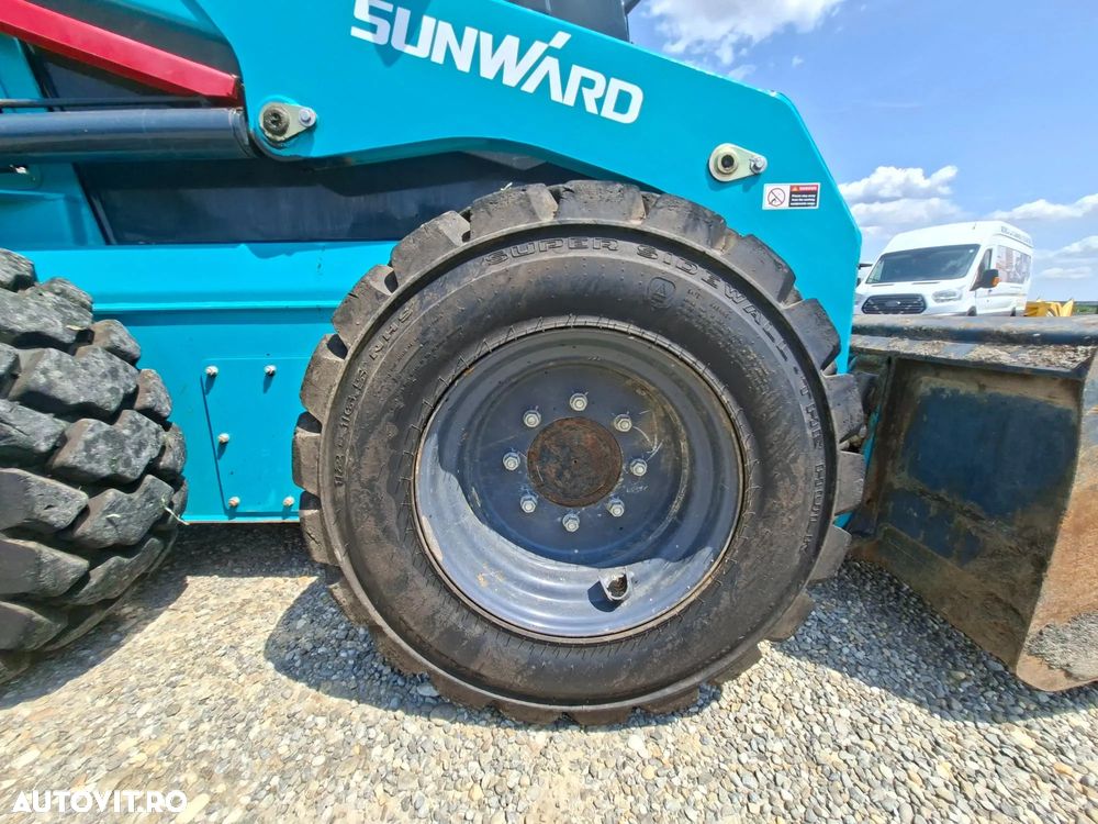 SUNWARD SWL 3230 75CP Stage V  MINI INCARCATOR FRONTAL - 7
