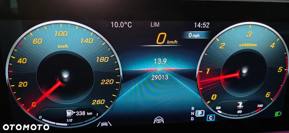 Mercedes-Benz GLS - 26