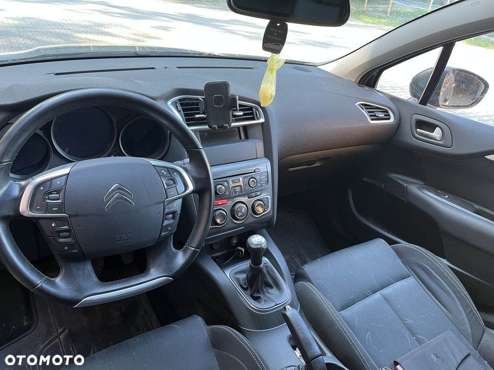 Citroën C4 - 4