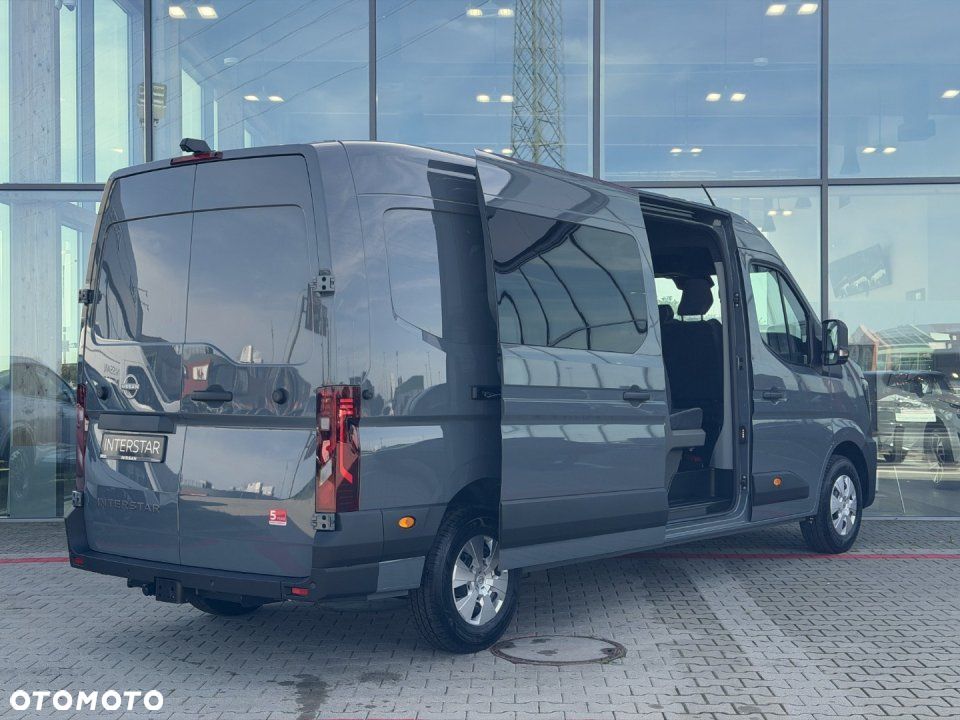 Nissan Interstar - 4