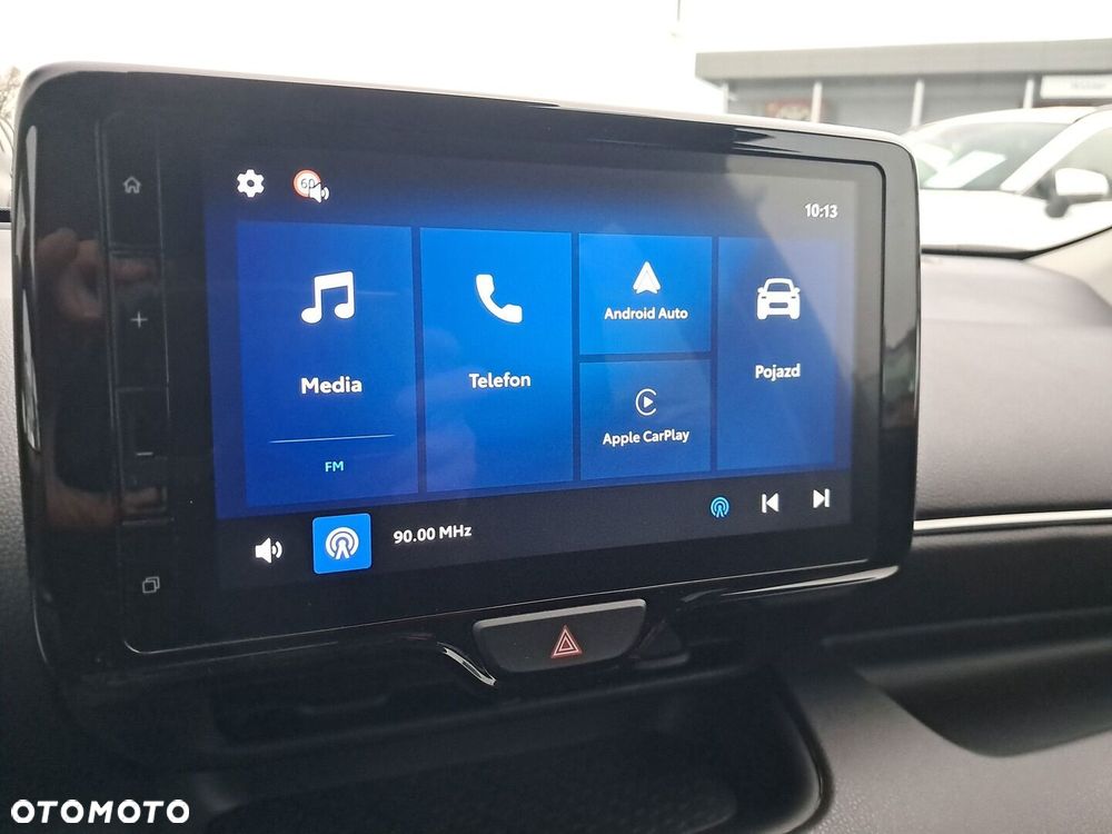 Toyota Yaris Hybrid 1.5 Style - 26