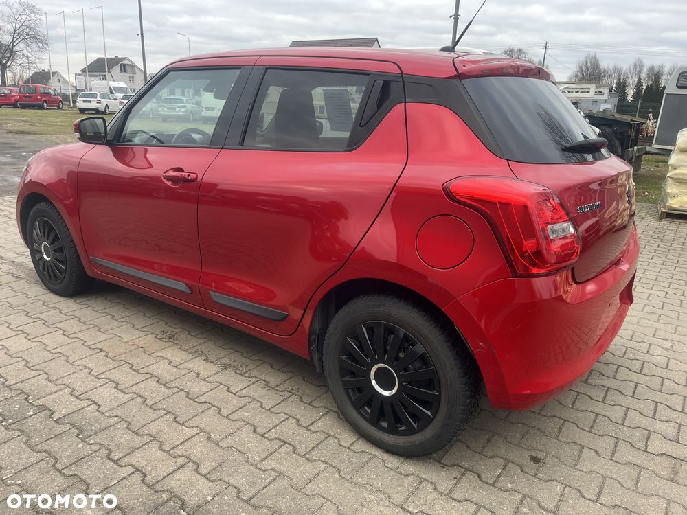 Suzuki Swift 1.0 Boosterjet (SHVS) Hybrid Comfort+ - 3