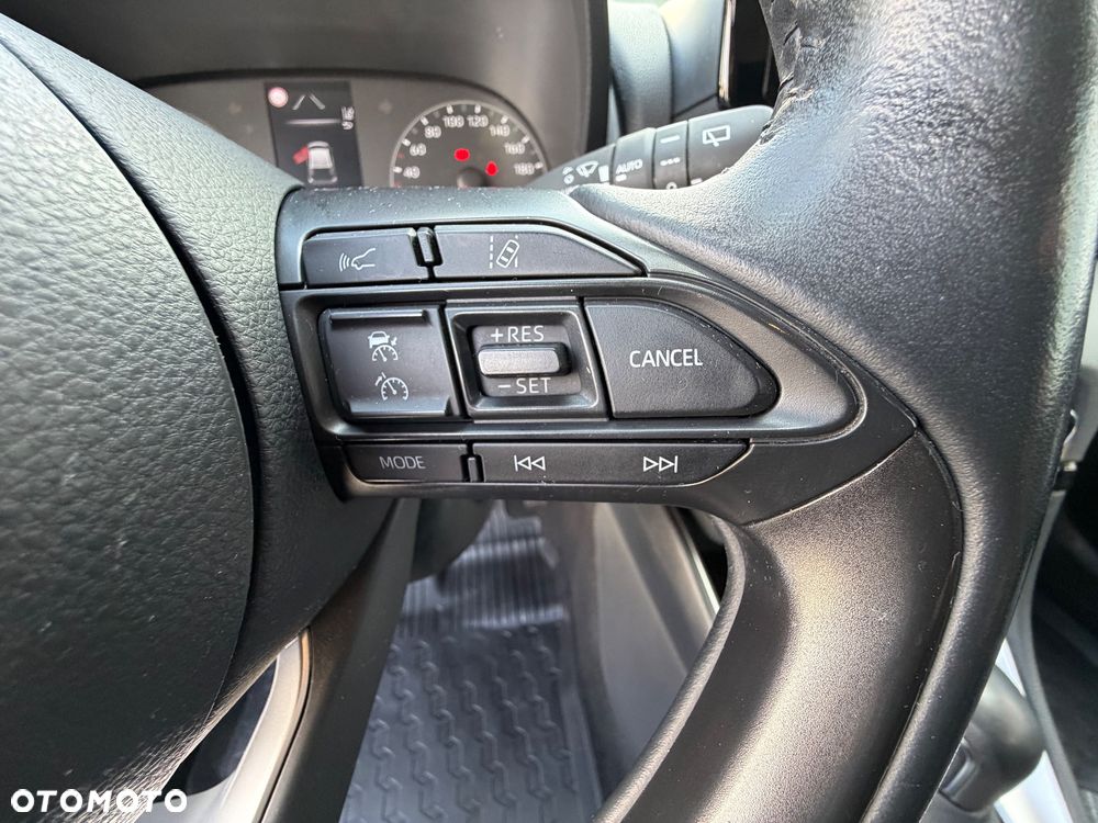 Toyota Yaris - 23