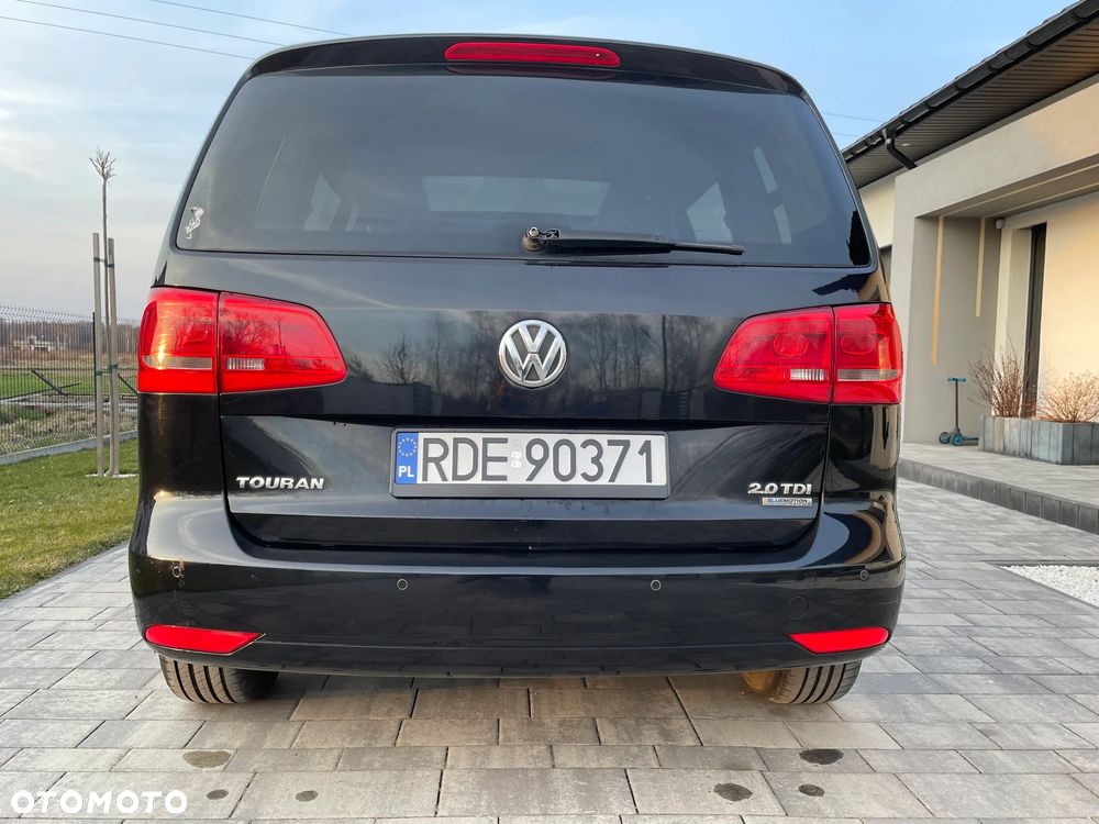 Volkswagen Touran 2.0 TDI DPF DSG MATCH - 22