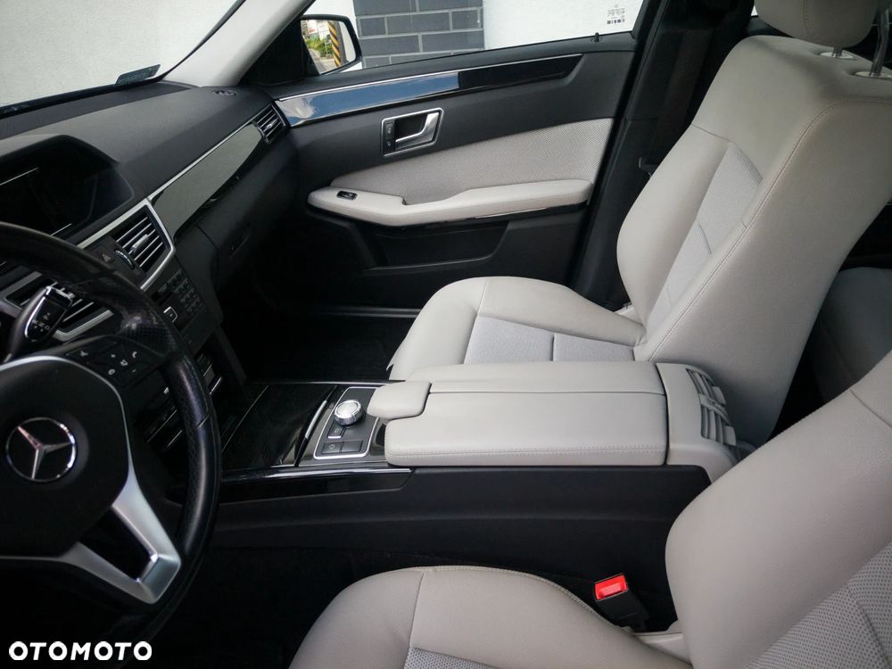 Mercedes-Benz Klasa E 220 BlueTEC 9G-TRONIC Avantgarde - 26