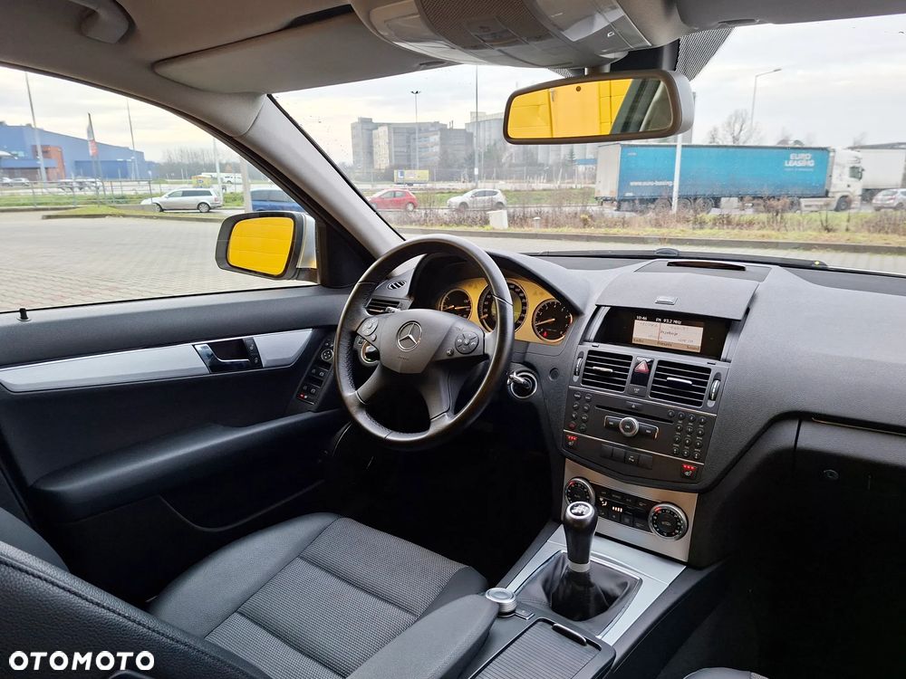 Mercedes-Benz Klasa C 180 Kompressor Avantgarde - 2