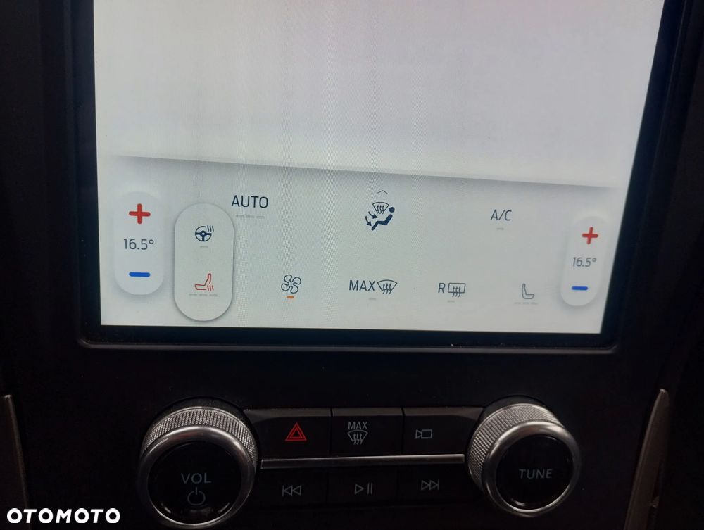 Ford Edge - 24