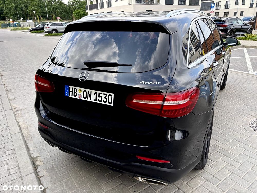 Mercedes-Benz GLC 300 4Matic 9G-TRONIC - 3