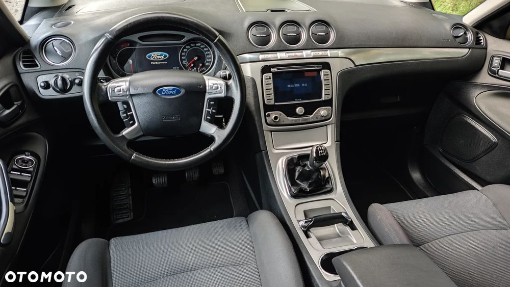 Ford S-Max 2.0 Titanium - 21