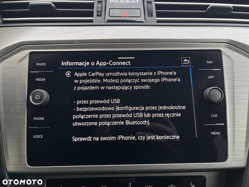 Volkswagen Passat - 20