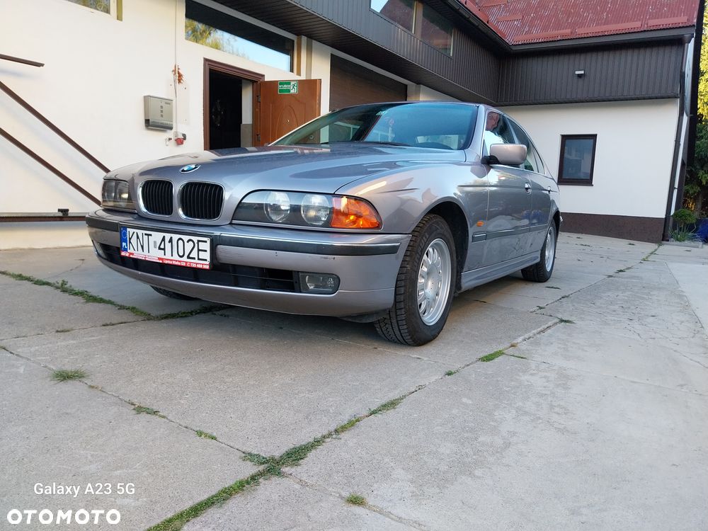 BMW Seria 5 - 1