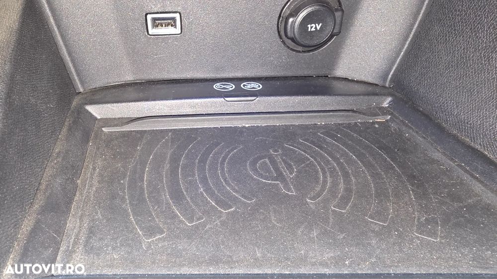 Peugeot 5008 2.0 BlueHDI s&s EAT8 GT - 27