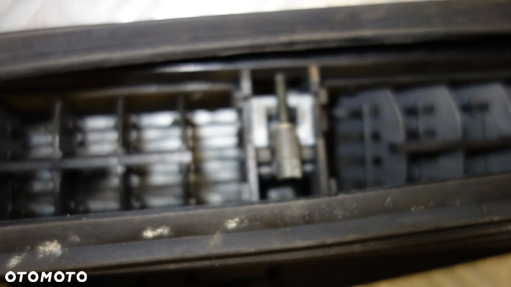 kratka 2018300665 - 7