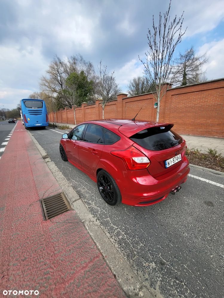 Ford Focus 2.0 EcoBoost ST - 3