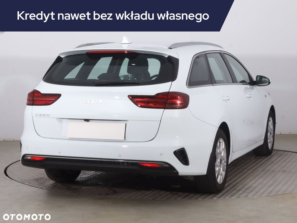 Kia Ceed - 7