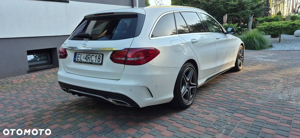 Mercedes-Benz Klasa C 300 9G-TRONIC - 5