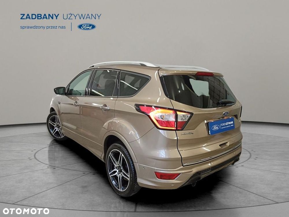 Ford Kuga 1.5 EcoBoost 4x4 ST-Line - 4