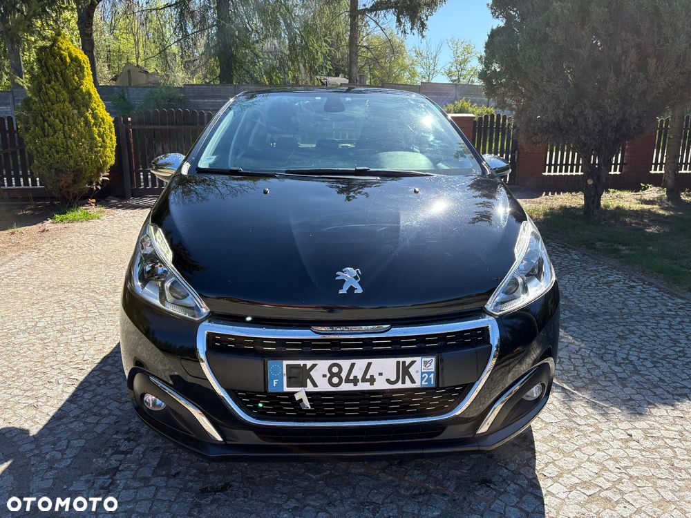 Peugeot 208 PureTech 82 Start & Stop Allure - 8