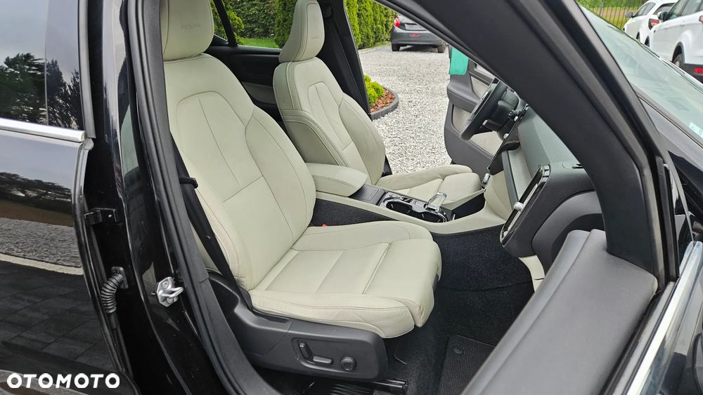 Volvo XC 40 T4 Geartronic Inscription - 27